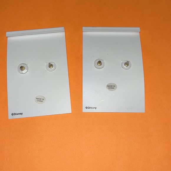 2 Pairs Disney Baublebar Minnie Mouse Earrings - Picture 3 of 7